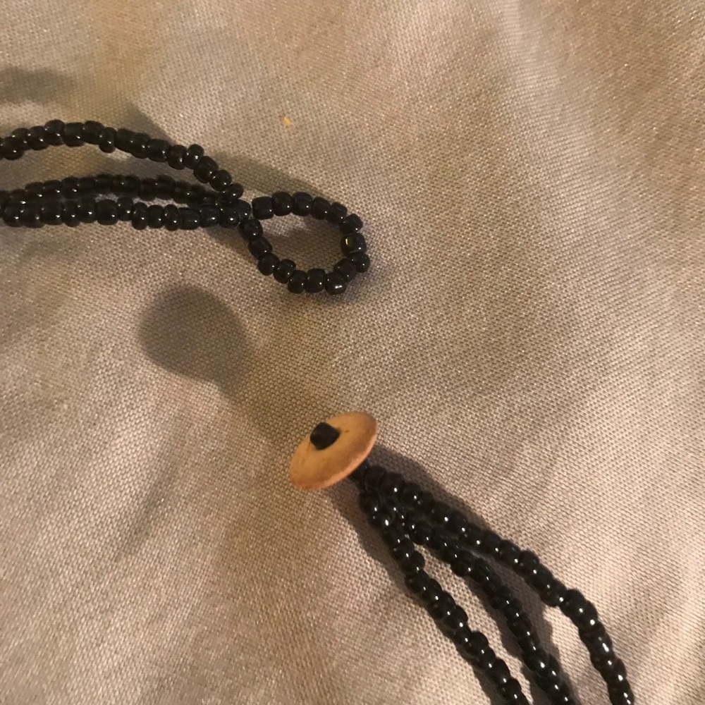 Shell necklace - Picture 3 of 6